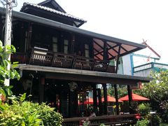 -Dash Teak House
