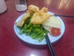 -郑家包子牛肉拉面(尚勤路店)