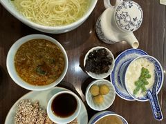-蟹上黄·蟹黄面·江南糖水(人民广场店)