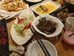 -隔壁老王·家常云南菜(花巷店)