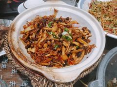 -老三骨头馆(白桦东路店)