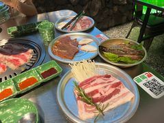 -欧巴炭烤肉오빠숯불구이(南京东路店)
