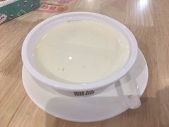 西贡双皮奶-满记甜品(巴黎春天宝山店)