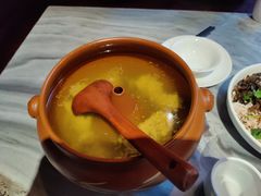 汽锅鸡-蔼若春.传承三十年云南菜(金碧公园店)