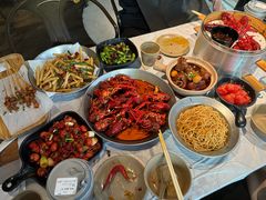 油焖大虾-巴厘龙虾·榜首油焖大虾(音乐学院·沿江酒馆店)