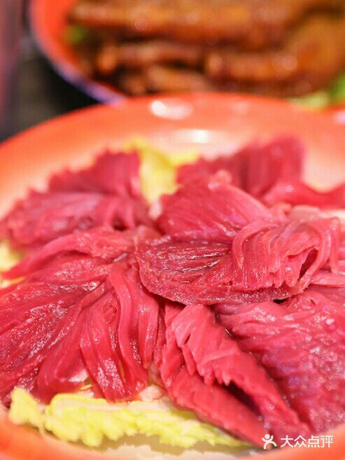 上海也有好吃的串串火锅啦，徐妈砂锅串串