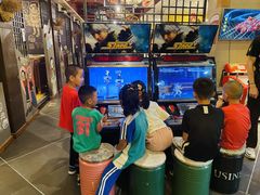 -喝丢一只鞋辣炒海鲜小烧烤(三八广场店)