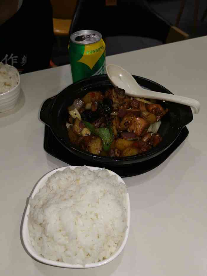 麻堂主瓦香鸡(熙兆大厦店)-"点过外卖还不错喜欢,下次还会点.