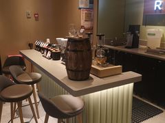 -星巴克臻选(上海中环广场2F店)
