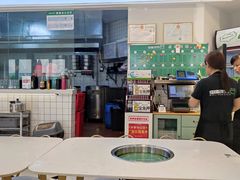 -蛙两只美蛙鱼头火锅(恒茂店)