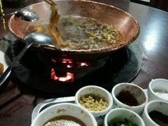-朝伟清真铜瓢牛肉馆(三十年老·店)