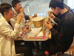 -麦当劳(长兴路万达店)