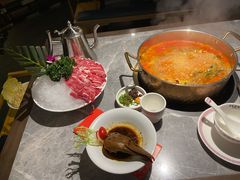 -野山舂·贵州现舂酸汤牛肉(民生路店)