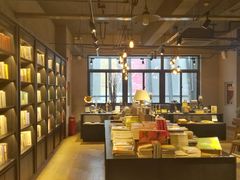 -阅西安新华书店(翠华南路店)