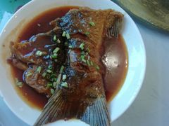-天乐农家鱼头王(天目湖店)