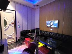 -皇马纯KTV·量贩·聚会(民治店)