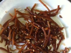 咸菜丝-老磁器口豆汁店(天坛店)