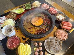 -黄潇洒老火锅(九眼桥宏济巷店)