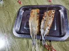 烤马步鱼-匠心二十五年·百姓海鲜烧烤家常菜(威至海港湾店)