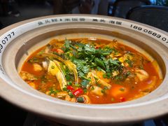 -魏铭鱼头捞饭(晋阳路店)