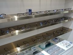 -视野联行眼镜•蔡司•依视路(温江店)
