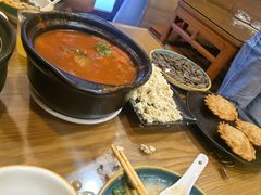 -三鞭一花·独一处·元英砂锅(海光寺店)