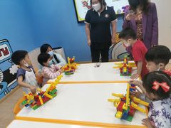 -百变天才机器人编程中心·信奥·无人机·科技特长生(金田广场店)
