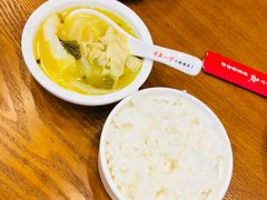 -周鱼小馆石锅酸菜鱼(活力汇店)