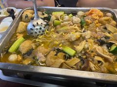 -后街佬·炭火鲜鱼杂(南城店)