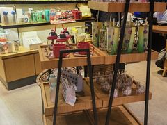 -星巴克臻选(杭州嘉里中心1F店)