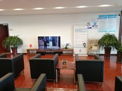 -上汽荣威飞凡体验中心(莲池南二环店)