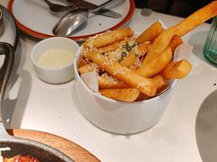 -阿妮叶李(光谷世界城店)