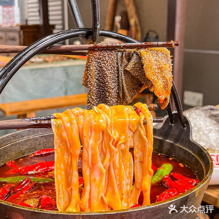 推荐涮烫10秒左右，一个人可以承包一整盘！