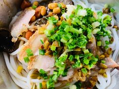-阿婆米粉店