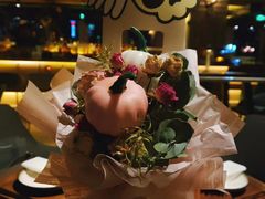 -The ROOF (通盈中心店)