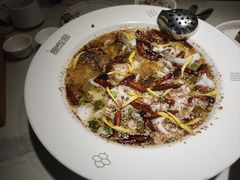 -渔语鱼酸菜鱼新川菜(来福士店)