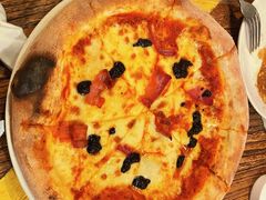 黑松露酱五花肉pizza-La Tavernetta(Bar à Vin)(乌鲁木齐路店)