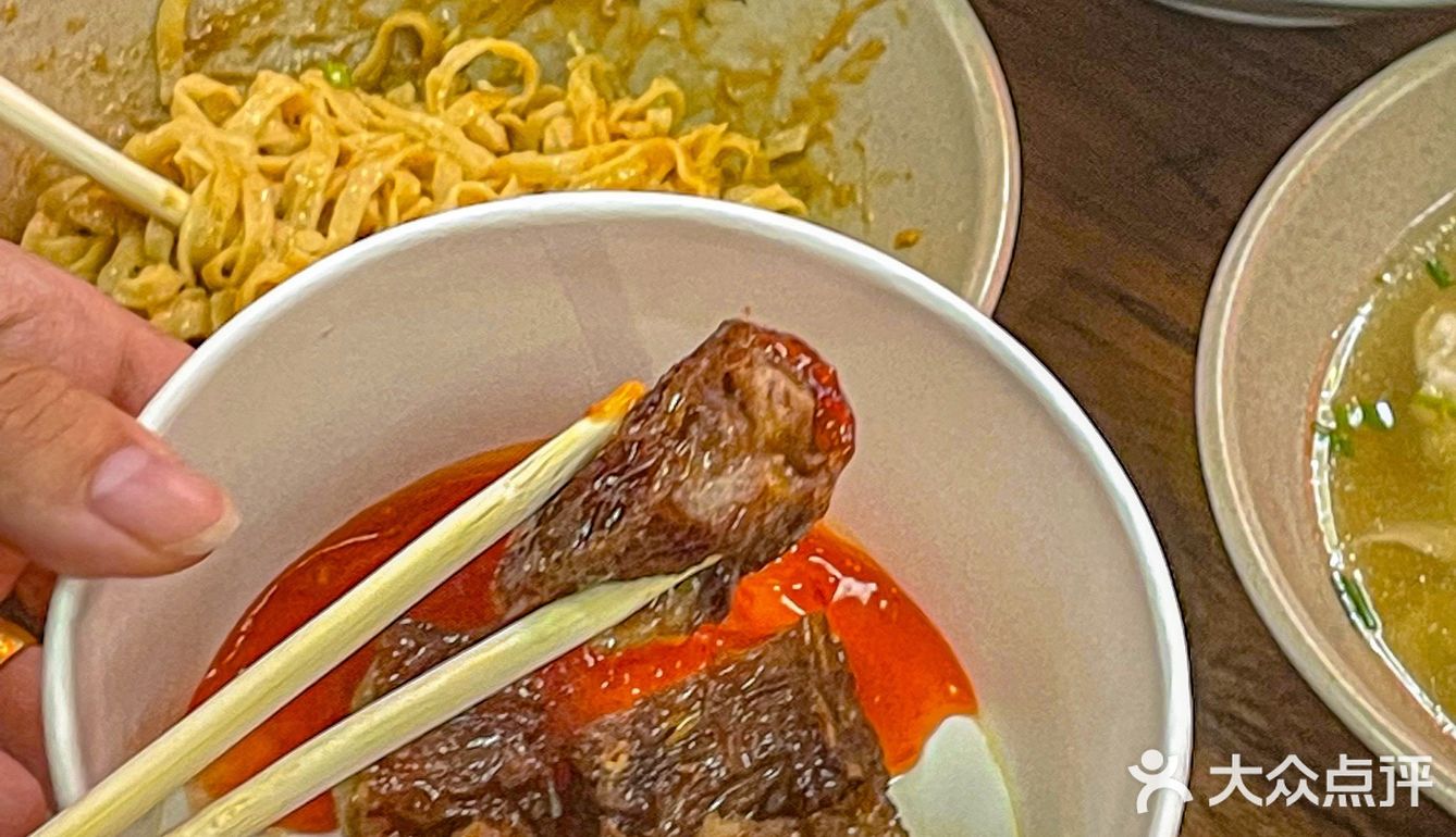 厦门便宜又好吃的小吃果然藏很深啊。。（在八市