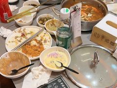 -黑金·寻焰自助百汇·烤肉·火锅(中街店)