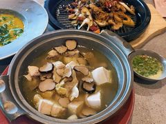 黑松露蒸走地鸡-半山腰·云南菜(侨福芳草地店)