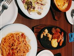 -萨莉亚意式餐厅(百联徐汇店)