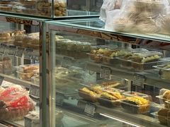 -白玉兰食品(中山公园龙之梦店)