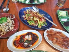 蒜泥白肉-君悦酒店·1881·北京烤鸭