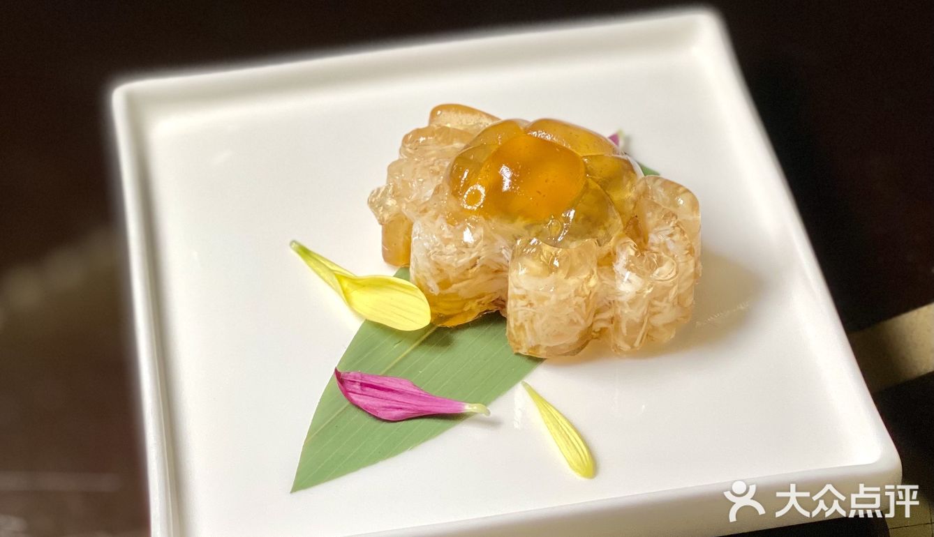 米其林黑珍珠双星 吃出爱的滋味[爱心]