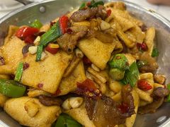 -江城燕子大排档(江汉路步行街店)