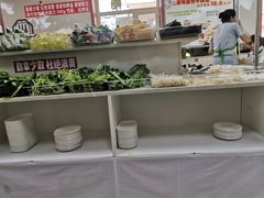 -荣吉招牌自助骨头锅(顾乡店)