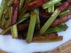 -钰园秦镇米皮(长安西路三兴园店)