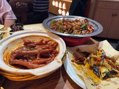 -东来土菜馆(民祥园路店)