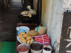 -仓桥直街臭豆腐