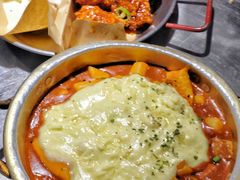 锅炒芝士年糕-富乐满韩国正宗炸鸡韩国料理(虹泉路店)